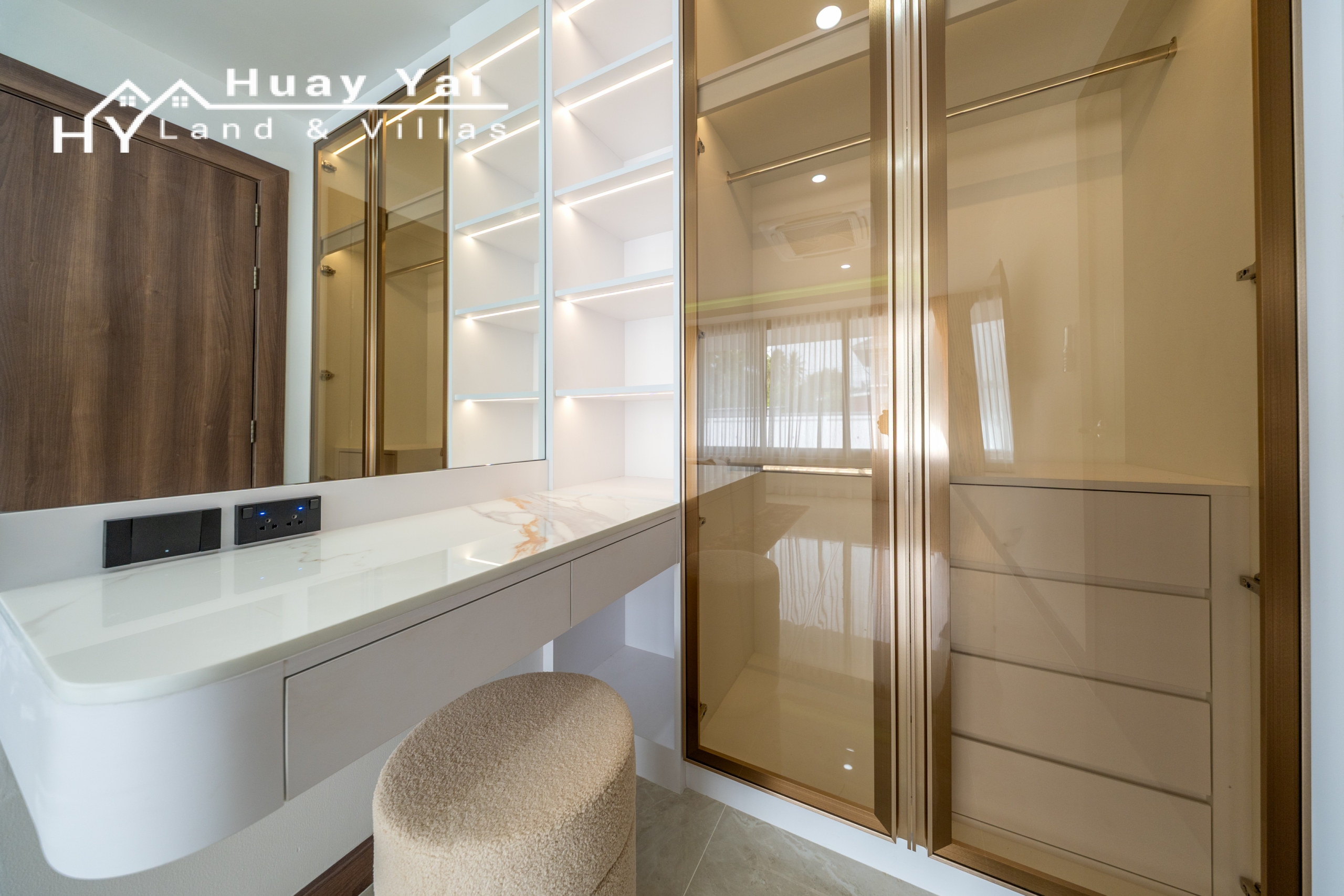 DSC03621-редакт. #3566 Fully Renovated Luxury Pool Villa on 1 Rai | Huay Yai, Pattaya