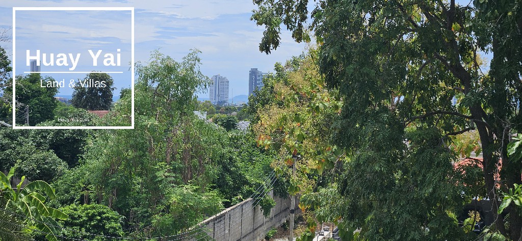 #1828  Walled Development Land + Large Building| Thung Klom-Tan Man | East Pattaya