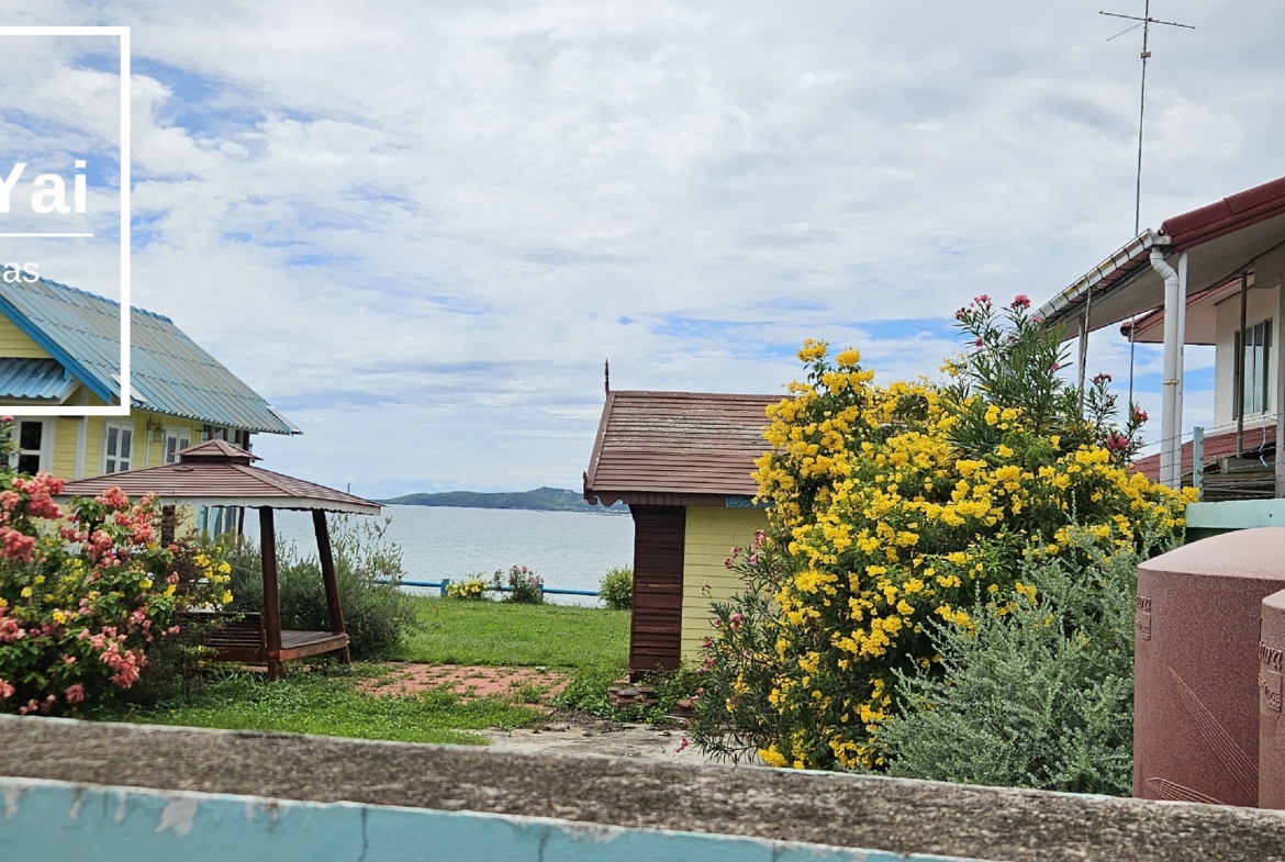 #1830  Exceptional Beachfront Land with Private Beach Access | Prathumnak, Pattaya