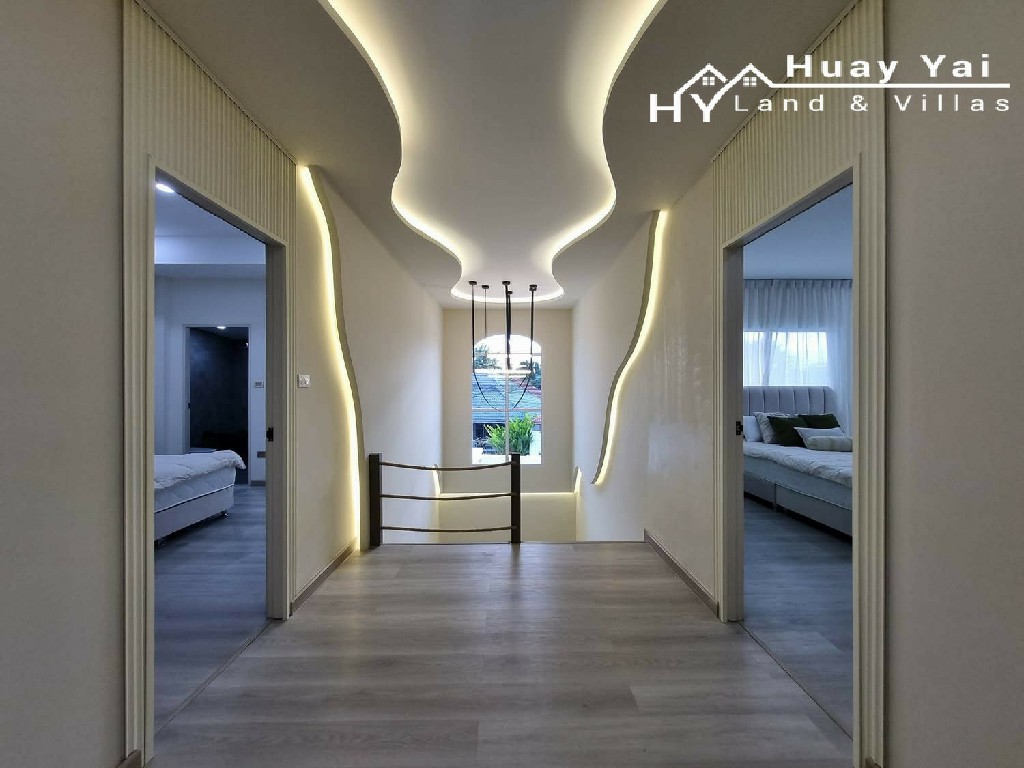 #3511  –  5 Bedroom Pool Villa for Sale & Rent | Country Club Villas, Pattaya