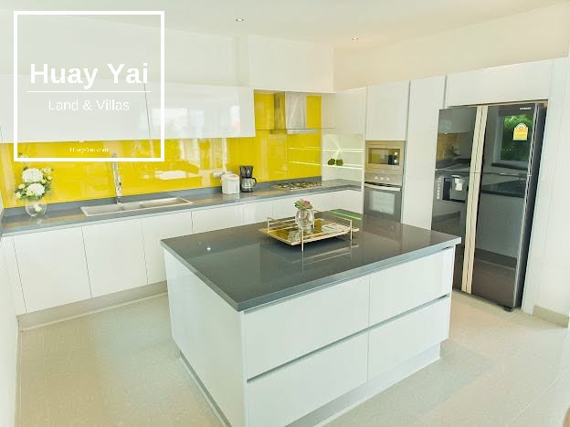 #3568  Newly Refurbished Pool Villa for Rent | The Vineyard, Mabprachan Lake