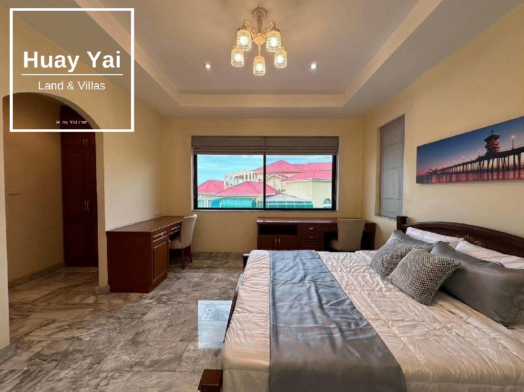 #3573  Luxury Pool Villa for Sale & Rent | Paradise Villa 1, Pattaya