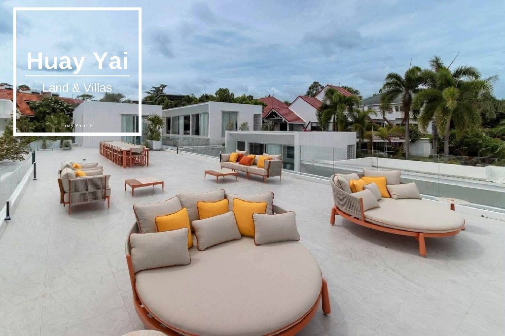 #3570  Ultra-Luxury Beachfront Villa for Rent | Pattaya