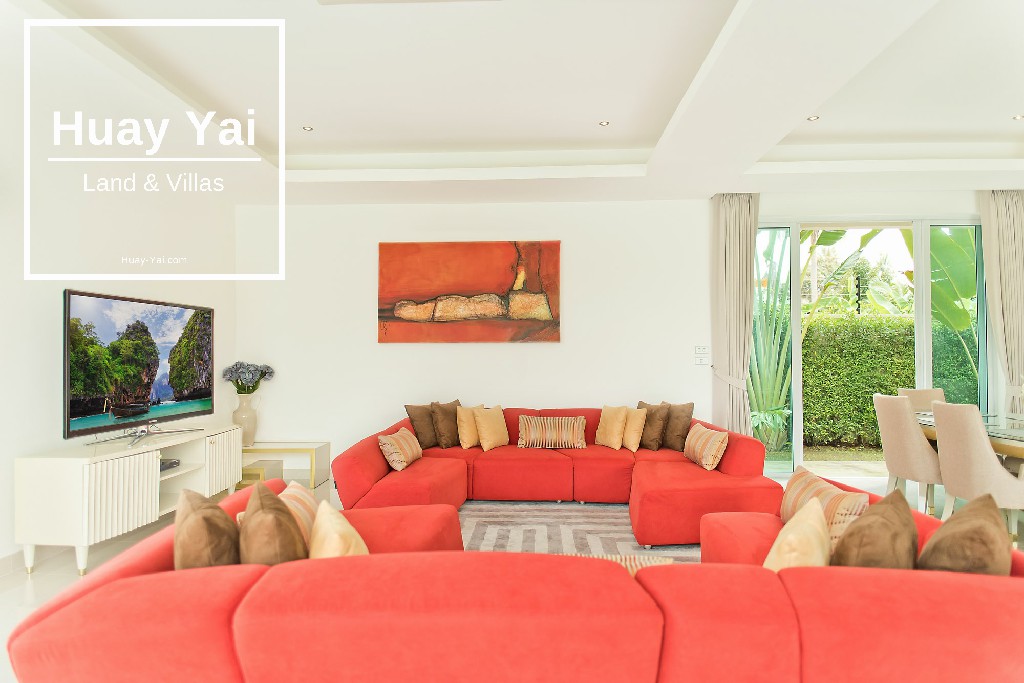 #3568  Newly Refurbished Pool Villa for Rent | The Vineyard, Mabprachan Lake