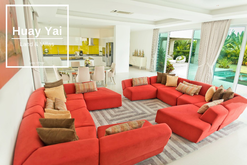 #3568  Newly Refurbished Pool Villa for Rent | The Vineyard, Mabprachan Lake