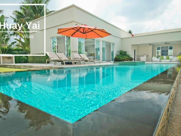 #3568  Newly Refurbished Pool Villa for Rent | The Vineyard, Mabprachan Lake