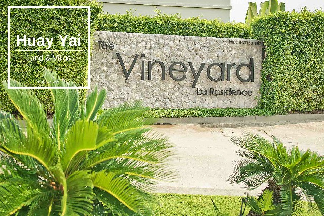 #3568  Newly Refurbished Pool Villa for Rent | The Vineyard, Mabprachan Lake